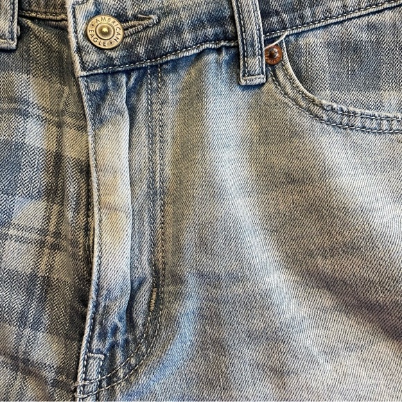 American Eagle Denim Shorts Sz 4Half Blue Plaid Highest Rise Mom Summer Casual - Picture 11 of 12